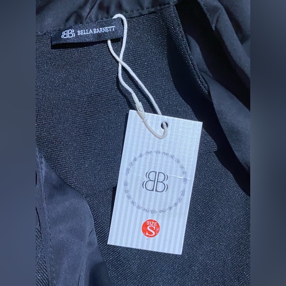 Bella Barnett Dress - Picture 3 of 3